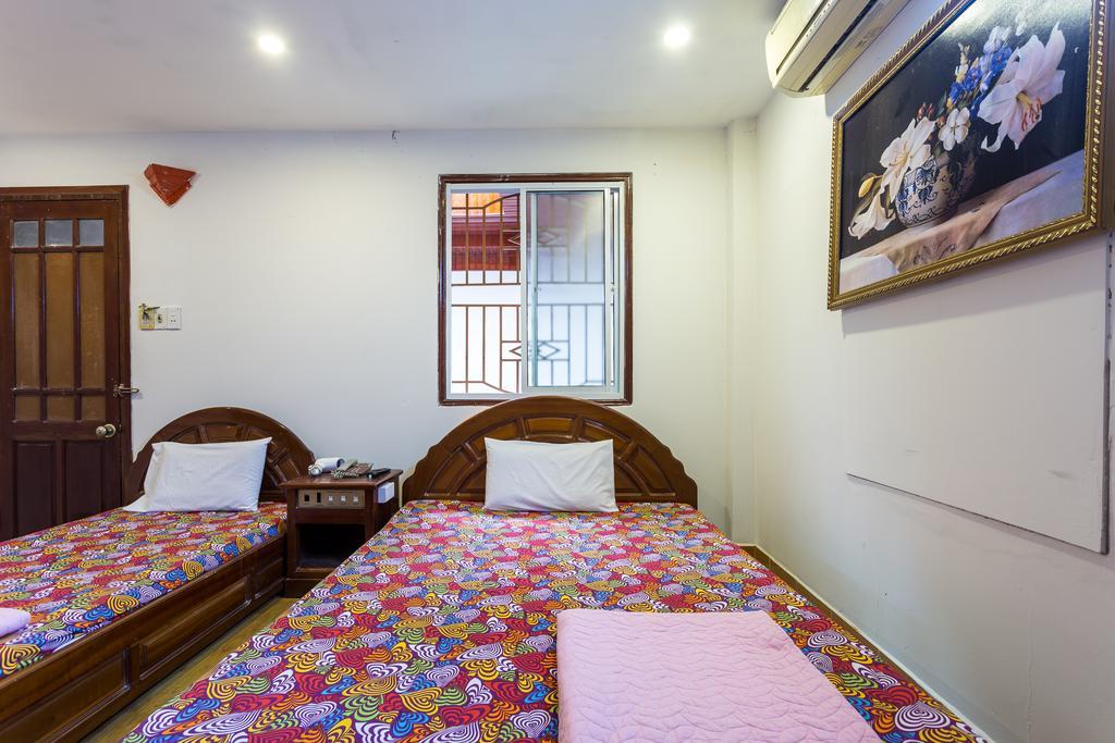 The Family Hotel Hoi An Bagian luar foto