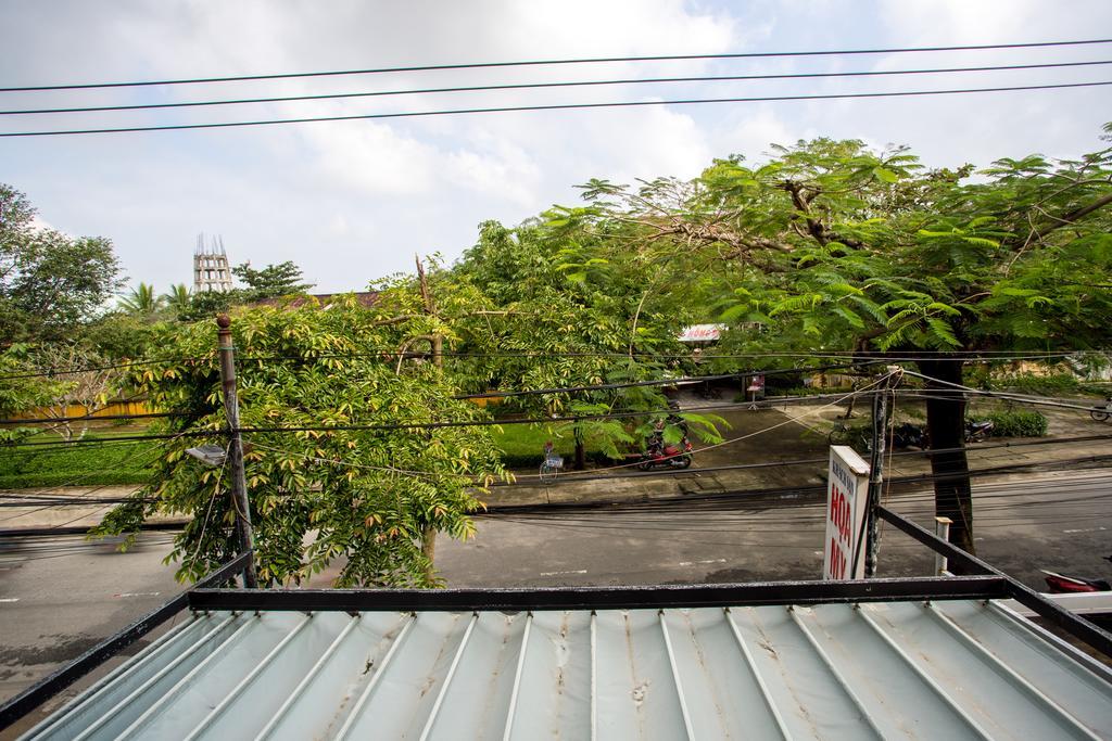 The Family Hotel Hoi An Bagian luar foto