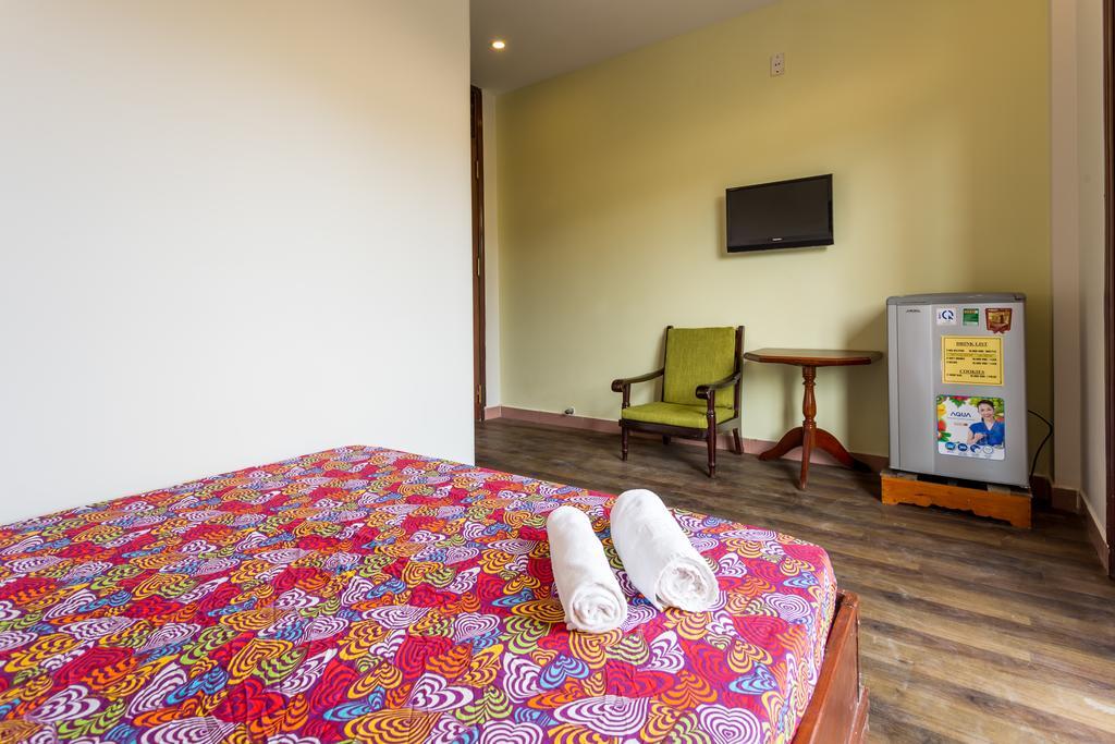 The Family Hotel Hoi An Bagian luar foto